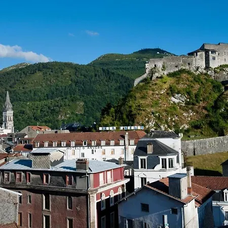 La Source 3* ルルド