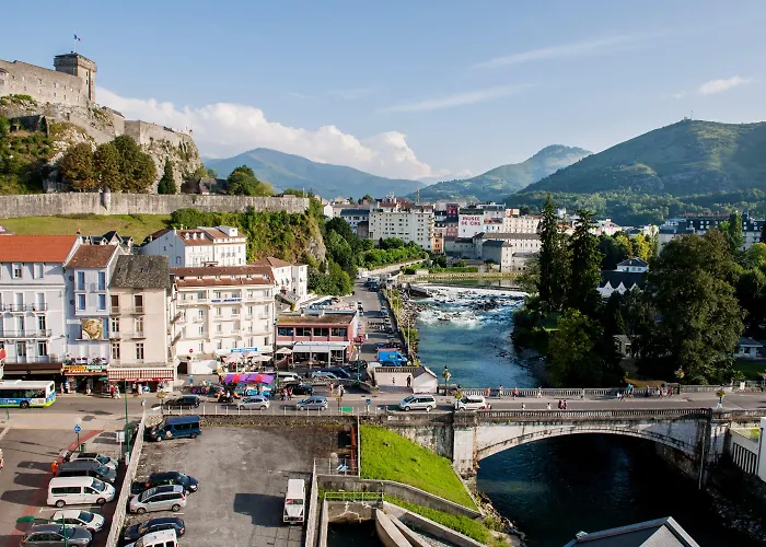 ホテル La Source 3*