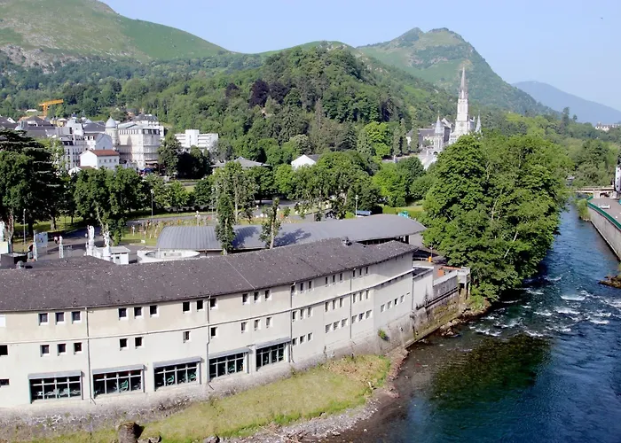 La Source ホテル 3*